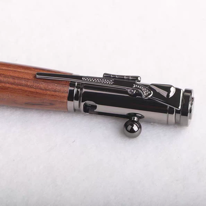 🖊 Handcrafted by Davyd Thomsen — A Father’s Fight for His Daughter 🖊 The Veteran’s Legacy Pen | Crafted From Real Wood & Unique Metal Details